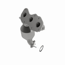Cargar imagen en el visor de la galería, MagnaFlow Conv DF 08-09 Toyota Highlander 3.5L