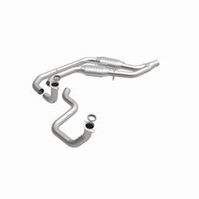 Cargar imagen en el visor de la galería, MagnaFlow Conv DF GM 89 92 (2.5in Tubing)