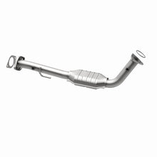 Cargar imagen en el visor de la galería, MagnaFlow Conv DF 03-06 Silverado SS Passenger Side OEM