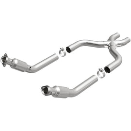 MagnaFlow 13-14 Ford Mustang 5.8L OEM Convertidor catalítico de ajuste directo para debajo de la carrocería que cumple con la EPA