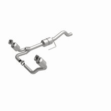 Load image into Gallery viewer, MagnaFlow Conv DF 00-03 Durango 4WD 4.7L