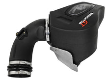 Cargar imagen en el visor de la galería, aFe Momentum GT Pro 5R Sistema de admisión de aire frío 16-17 BMW 340i/ix B58