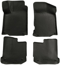 Cargar imagen en el visor de la galería, Husky Liners 98-09 Volkswagen Beetle/00-05 Jetta/Golf Classic Style Revestimientos de piso delanteros negros