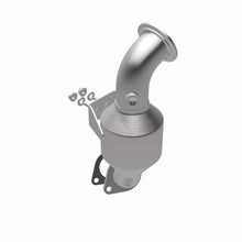 Cargar imagen en el visor de la galería, Magnaflow California Direct Fit Converter 13-14 Ford Taurus 2.0L