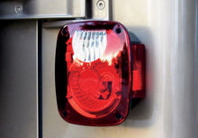 Cargar imagen en el visor de la galería, Rampage 1976-1983 Jeep CJ5 Kit de conversión de luces traseras - Brite