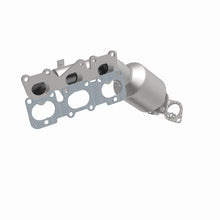 Cargar imagen en el visor de la galería, MagnaFlow Conv DF 10-12 Hyundai Genesis 3.8L