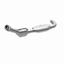 Cargar imagen en el visor de la galería, MagnaFlow Conv DF 99-00 Ford F-150 4.2L 50S
