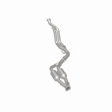 Cargar imagen en el visor de la galería, MagnaFlow Conv DF 94-97 MercedeS C280 2.8L