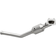 Cargar imagen en el visor de la galería, Magnaflow 13-15 Dodge Durango V6 3.6L OEM Grade / EPA Compliant Direct-Fit Catalytic Converter