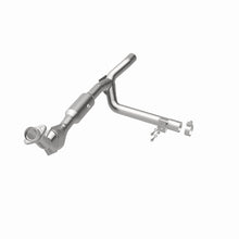 Cargar imagen en el visor de la galería, Magnaflow 01-03 Ford F150 XL/XLT V6 4.2L OEM Grade / EPA Compliant Direct-Fit Catalytic Converter