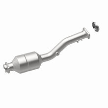 Cargar imagen en el visor de la galería, Magnaflow Conv DF 2009-2014 Sentra 2.0 L Underbody