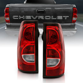 ANZO 2004-2007 Chevy Silverado luz trasera roja/lente transparente con borde negro (reemplazo OE)