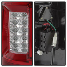 Cargar imagen en el visor de la galería, Spyder Ford F150 04-08 Styleside Tail Light V2 - LED - Red Clear ALT-YD-FF15004V2-LBLED-RC