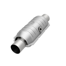 Cargar imagen en el visor de la galería, MagnaFlow Conv Universal 2.25 Midbed O2 Rear CA