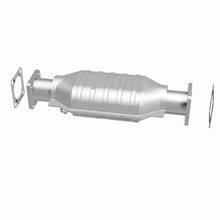 Cargar imagen en el visor de la galería, MagnaFlow Conv DF Chevrolet-Isuzu 82 8