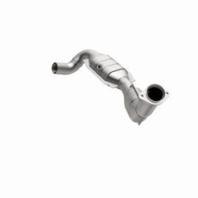 Cargar imagen en el visor de la galería, MagnaFlow Conv DF 01 Ford Trucks 4.6L