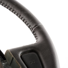 Cargar imagen en el visor de la galería, Omix Steering Wheel Leather Export- 95-96 Cherokee XJ