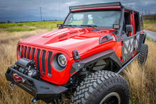 Cargar imagen en el visor de la galería, Capó de dispersión de calor DV8 Offroad 18+ Jeep JL - Imprimación negra