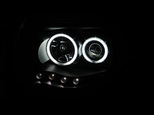 Cargar imagen en el visor de la galería, ANZO 2005-2011 Toyota Tacoma Projector Headlights w/ Halo Black