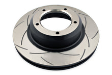 Cargar imagen en el visor de la galería, DBA 94-97 Land Rover Defender 90 Rotor delantero ranurado serie Street
