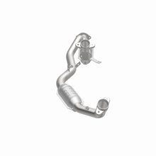 Cargar imagen en el visor de la galería, MagnaFlow Conv DF 96-99 Taurus 3.4L Front C