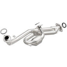 Cargar imagen en el visor de la galería, MagnaFlow Conv DF 01-03 Toyota Sienna 3.0L