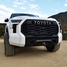 Cargar imagen en el visor de la galería, Westin 22-23 Toyota Tundra Pro-Series Front Bumper - Textured Black