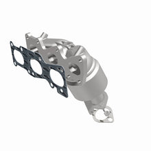 Cargar imagen en el visor de la galería, MagnaFlow Front Converter Manifold Direct Fit 12-17 Hyundai Azera 3.3L