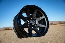 Cargar imagen en el visor de la galería, ICON Rebound 17x8.5 5x150 25mm Offset 5.75in BS 110.1mm Diámetro Doble Rueda Negra