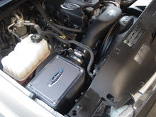 Cargar imagen en el visor de la galería, Volant 01-06 Chevrolet Avalanche 2500 8.1 V8 Pro5 Closed Box Air Intake System
