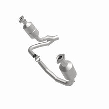 Cargar imagen en el visor de la galería, MagnaFlow Conv DF 04 Dakota 3.7/4.7 2WD OEM