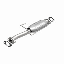 Cargar imagen en el visor de la galería, MagnaFlow Conv Ford-Mazda-Mercury 24.75X6.5X4