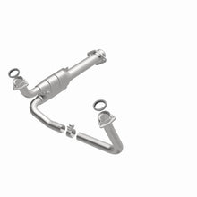 Cargar imagen en el visor de la galería, MagnaFlow Conv Direct Fit 94-95 Chevrolet C1500 4.3L/5.0L/5.7L