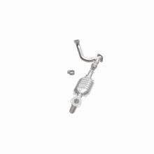 Cargar imagen en el visor de la galería, MagnaFlow Conv DF 98-02 3.5L Isuzu Trooper DS