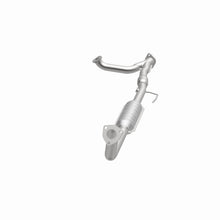 Cargar imagen en el visor de la galería, MagnaFlow Conv DF 96-97 3.2L Passport D/S A/T