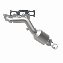 Cargar imagen en el visor de la galería, MagnaFlow 11-14 Hyundai Genesis V6 3.8L OEM Grade Manifold Catalytic Converter Direct Fit