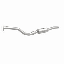 Cargar imagen en el visor de la galería, MagnaFlow Conv DF 96-99 Audi A4/A4 Quattro 2.8LD/S (49 estados)