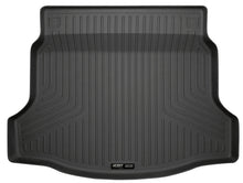 Cargar imagen en el visor de la galería, Husky Liners 2017 Honda Civic Hatchback WeatherBeater Revestimiento de maletero negro