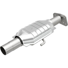 Cargar imagen en el visor de la galería, MagnaFlow Conv Direct Fit 83-84 Chevrolet El Camino 3.8L