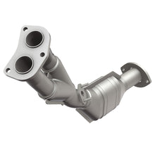 Cargar imagen en el visor de la galería, MagnaFlow Conv DF 01-04 Tacoma 2.7L front 49S