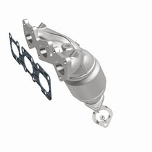 Cargar imagen en el visor de la galería, MagnaFlow Conv DF 11-12 Kia Sedona 3.5L OEM Grade Manifold