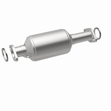 Cargar imagen en el visor de la galería, MagnaFlow Conv DF 81-83 Toyota Pick Up 2.4L