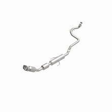 Cargar imagen en el visor de la galería, MagnaFlow Conv Direct Fit 07-11 Toyota Yaris 1.5L Underbody