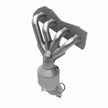 Cargar imagen en el visor de la galería, MagnaFlow Conv DF 09 Toyota Venza 2.7L