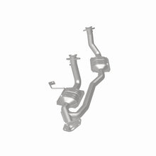 Cargar imagen en el visor de la galería, MagnaFlow Conv DF 04 Ford Freestar 3.9L