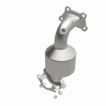 Cargar imagen en el visor de la galería, Magnaflow Conv DF 2012-2014 Equinox 3 3.6 L Underbody