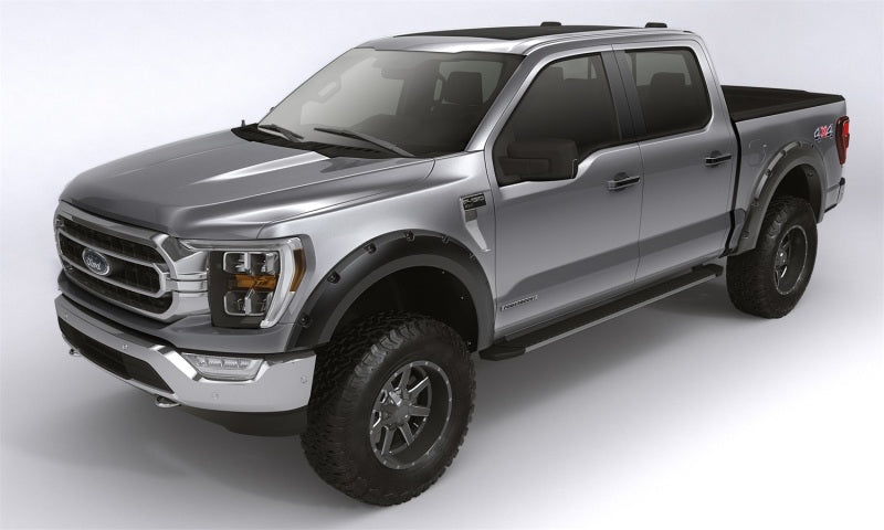 Bushwacker 18-20 Ford F-150 Forge Style Bengalas 4 piezas - Negro
