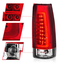 Cargar imagen en el visor de la galería, ANZO 1999-2000 Cadillac Escalade luces traseras LED con carcasa cromada, par de lentes rojas/transparentes