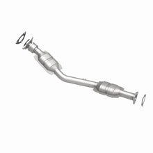Cargar imagen en el visor de la galería, MagnaFlow Conv DF 07-10 Saturn VUE 2.4L