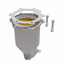 Cargar imagen en el visor de la galería, MagnaFlow Conv Direct Fit OEM 04-06 Nissan Altima 3.5L Close Coupled